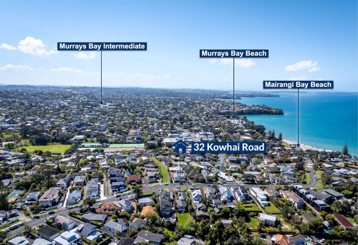 Rangitoto &double Westlake schools zone, Two Freehold titles(2 x 2beds): total 951m² land, 1&2/32 Kowhai Road, Campbells Bay, Auckland