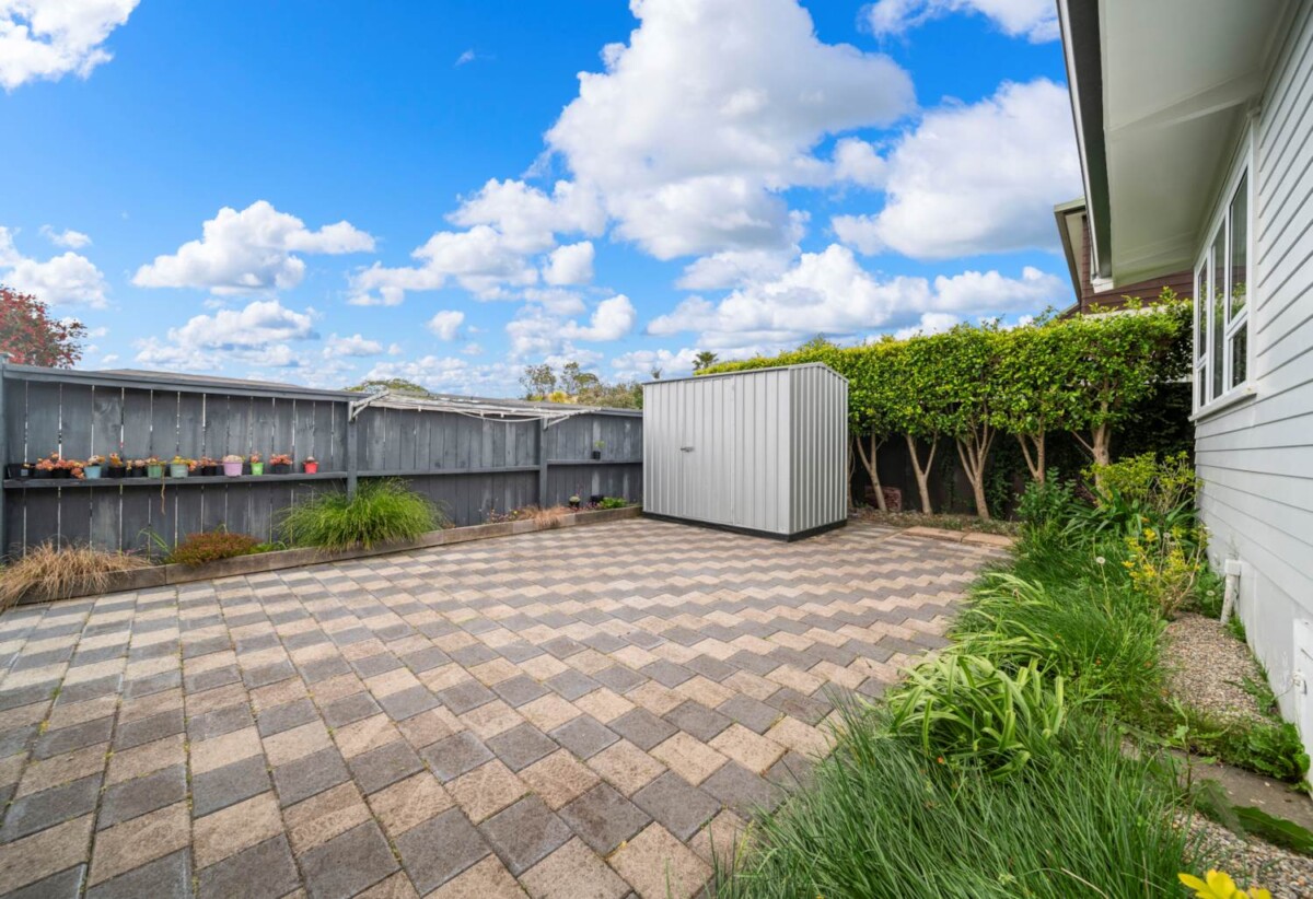 Double Westlake schools zone, 3 beds house, minutes to Milford Centre, 1/1 Tyne Road, Forrest Hill, Auckland