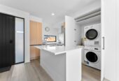 Walks to Lynn Mall, 2 beds home, 10 Clay Works Lane, New Lynn, Auckland