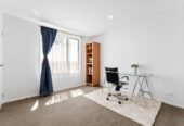 Walks to Lynn Mall, 2 beds home, 10 Clay Works Lane, New Lynn, Auckland