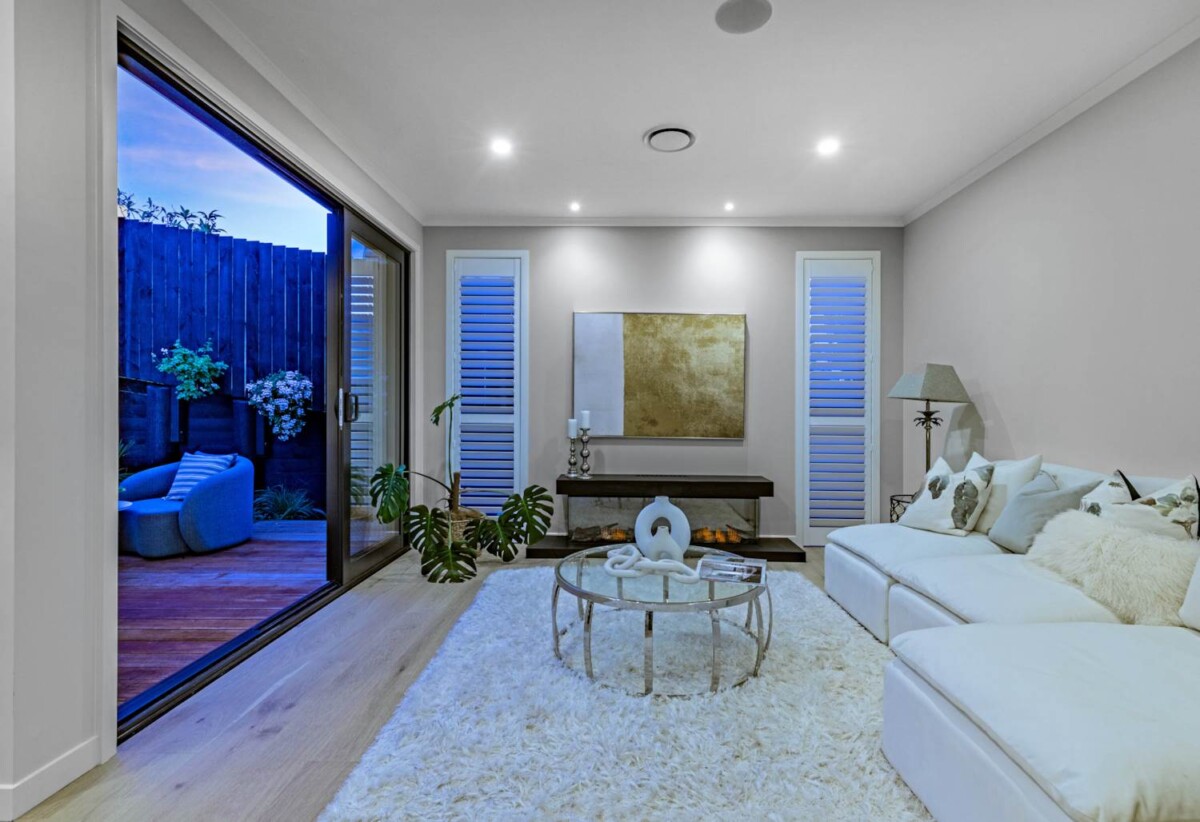 10-Year Master Build Guarantee, Double Westlake school zone, Brand-new, freehold, standalone 4 beds home, Central air conditioning, 42 Gordon Avenue, Milford, Auckland