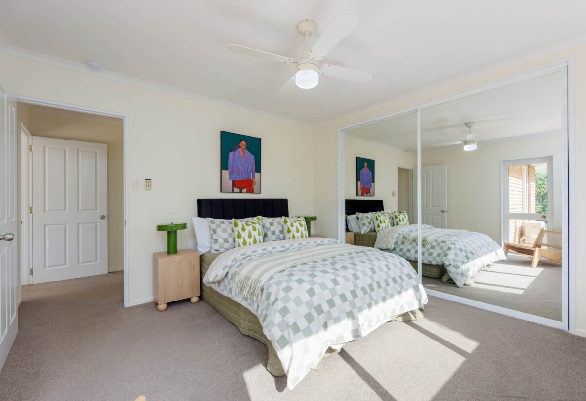 Walks to Kristin and Pinehurst Schools, minutes to Albany Mall, 3 beds house on 531m² section, 37 Princeton Parade, Albany, Auckland