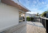 3 bedrooms home, Brandnew modern kitchen, everything you need is just minutes away, 2/116 Bradbury Road, Highland Park, Auckland