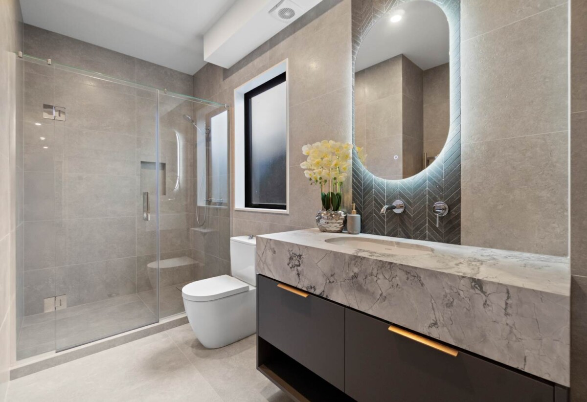Double Grammar school Zone, built-in lift, 10-Year Master Build Guarantee, Brandnew freehold 4 beds home, 6/5 MacMurray Road, Remuera, Auckland