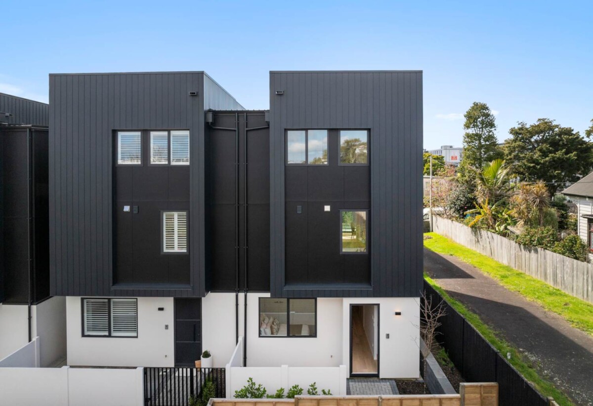 Double Grammar school Zone, built-in lift, 10-Year Master Build Guarantee, Brandnew freehold 4 beds home, 6/5 MacMurray Road, Remuera, Auckland