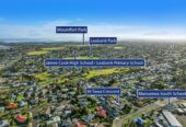 Currently tenanted, 3 beds house on 829m² section, live or develop, 36 Tawa Crescent, Manurewa, Auckland