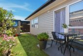3 beds home, Front yard + back yard, 105 Kuaka Drive, Takanini, Auckland