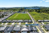 3 beds home, Front yard + back yard, 105 Kuaka Drive, Takanini, Auckland