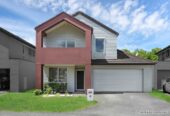 4 beds house, Walks to Takanini Shopping Centre, 17 Marengo Parkway, Takanini, Auckland
