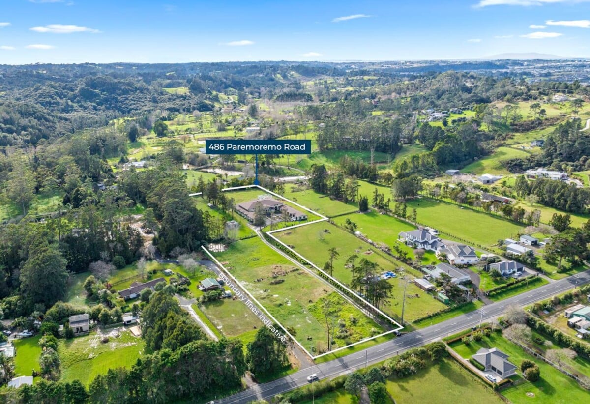 10 minutes from Albany Mall, 8,000 sqm or 10,000 sqm land, Lot 1/486 Paremoremo Road, Paremoremo, Auckland