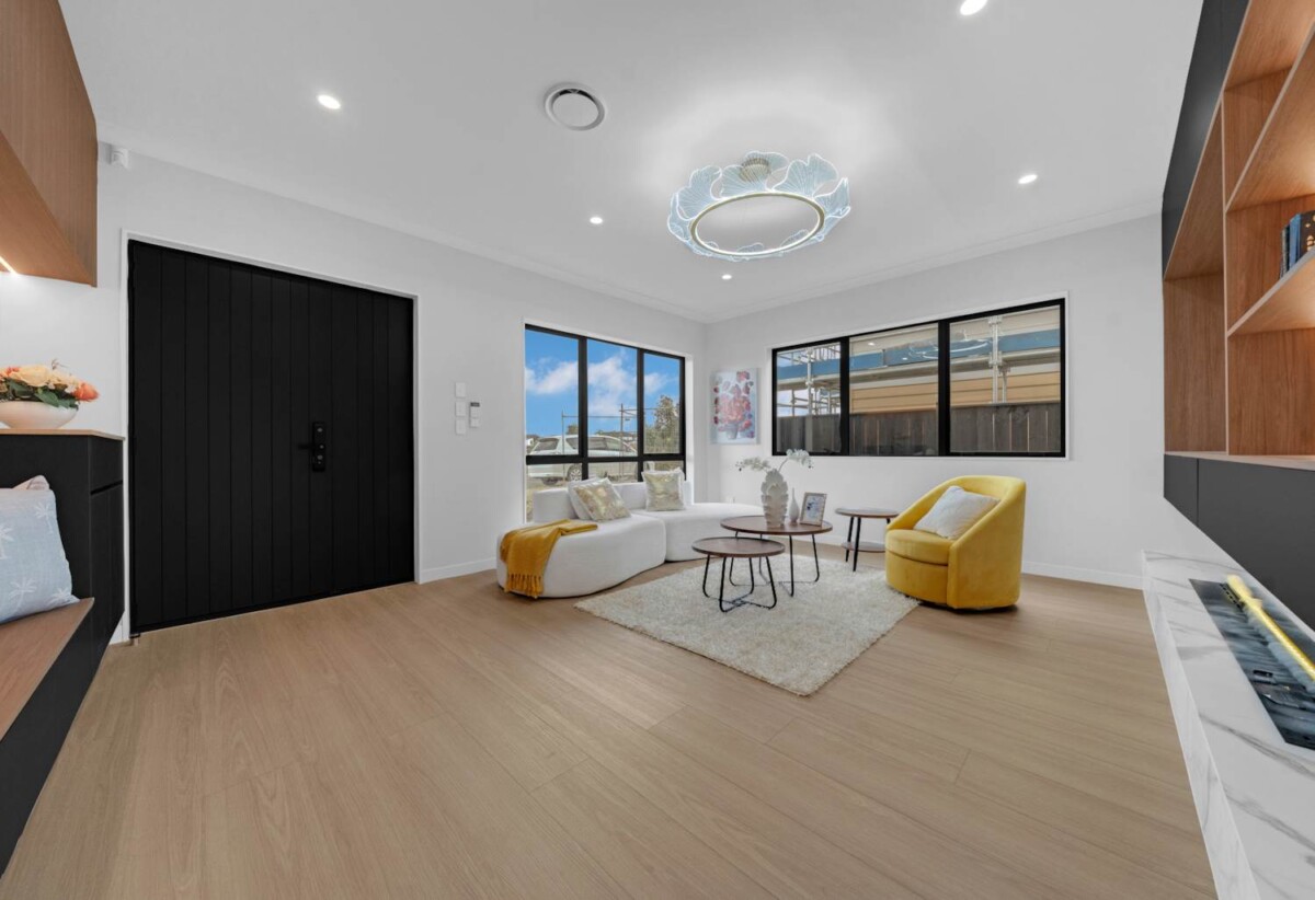 6 beds (4+2) house, 68 Park Green Avenue, Karaka, Auckland