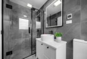 6 beds (4+2) house, 68 Park Green Avenue, Karaka, Auckland