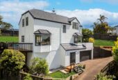 Top school zone, Fully Renovated, 3 bedrooms + big study (or 4th room) on 450m2 section, sea views & city views, 1 Highgrove Lane, Totara Vale, Auckland