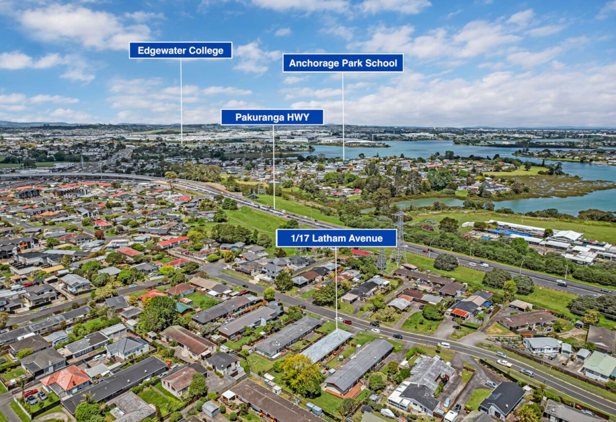 Refreshed throughout, Brick & tile 2 beds home, Move-in Ready, Prime Location, 1/17 Latham Avenue, Pakuranga, Auckland