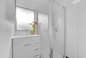 Refreshed throughout, Brick & tile 2 beds home, Move-in Ready, Prime Location, 1/17 Latham Avenue, Pakuranga, Auckland