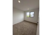 For rent, Brandnew 3 beds 2.5 baths townhouse, available 28th November, 4/41 Shortt Avenue, Mangere Bridge, Auckland