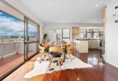Westlake school zone, 5 beds on 619m2 section, owners relocating overseas, 59 Kennedy Avenue, Forrest Hill, Auckland