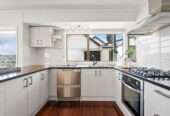 Westlake school zone, 5 beds on 619m2 section, owners relocating overseas, 59 Kennedy Avenue, Forrest Hill, Auckland
