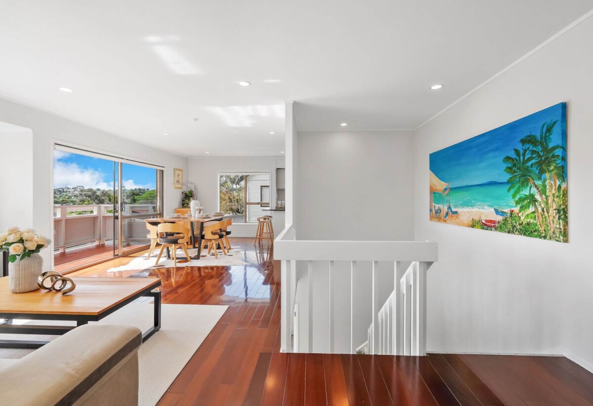 Westlake school zone, 5 beds on 619m2 section, owners relocating overseas, 59 Kennedy Avenue, Forrest Hill, Auckland