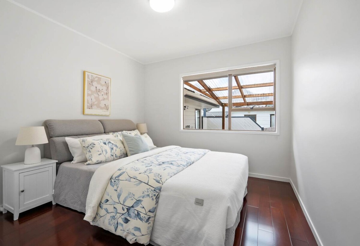 Westlake school zone, 5 beds on 619m2 section, owners relocating overseas, 59 Kennedy Avenue, Forrest Hill, Auckland