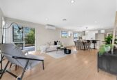 4 beds house on 609m² section, a downstairs rumpus room with a kitchenette and bathroom, 22 Marvon Downs Avenue, Pakuranga Heights, Auckland