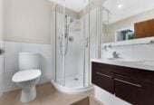 4 beds house on 609m² section, a downstairs rumpus room with a kitchenette and bathroom, 22 Marvon Downs Avenue, Pakuranga Heights, Auckland