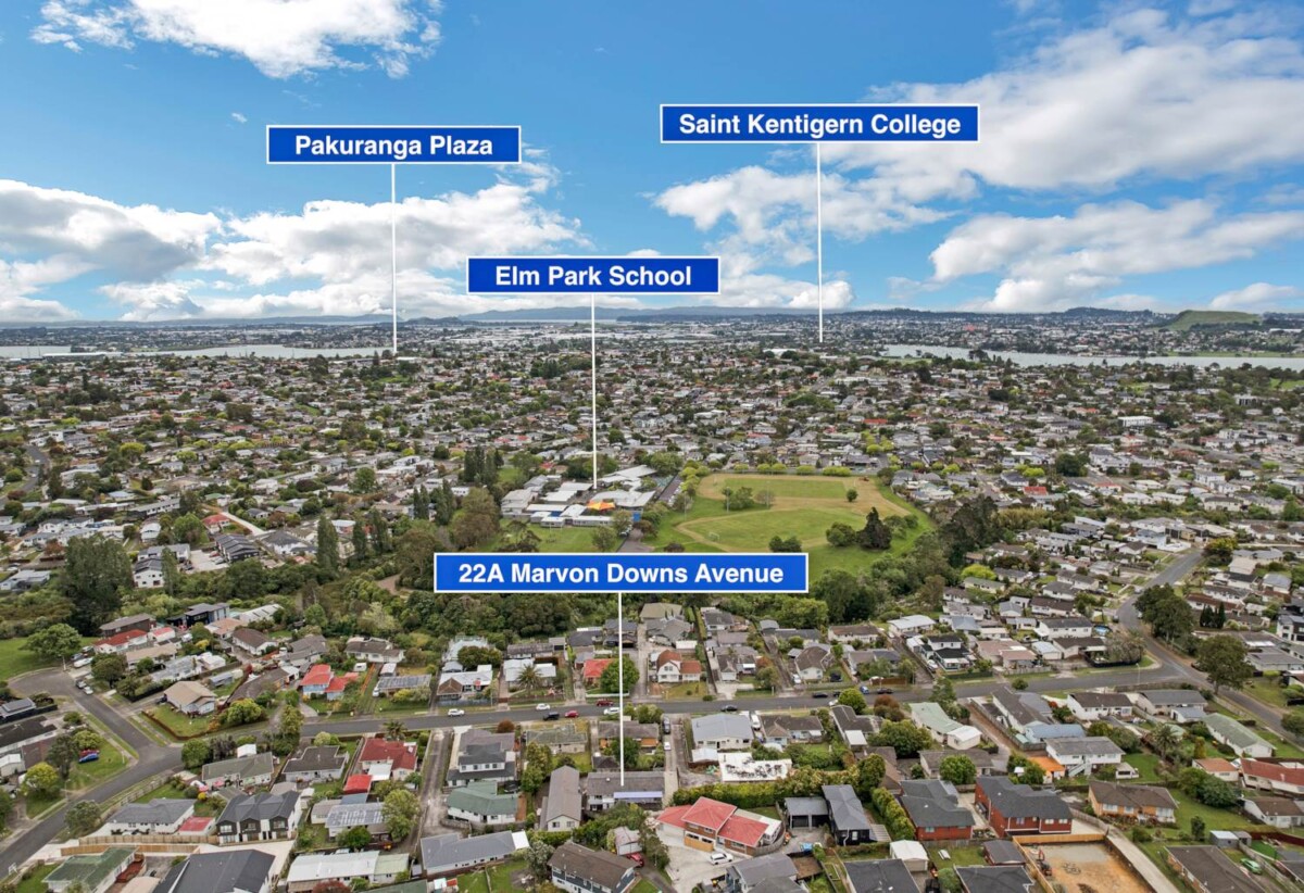 4 beds house on 609m² section, a downstairs rumpus room with a kitchenette and bathroom, 22 Marvon Downs Avenue, Pakuranga Heights, Auckland