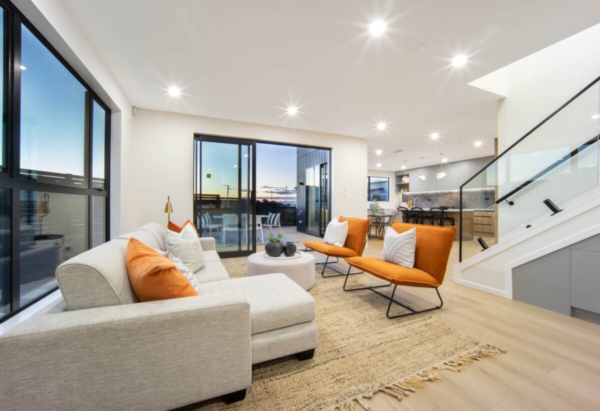 Ormiston school zone, 7 beds (5+2) house, 29 Cyperus Street, Flat Bush, Auckland