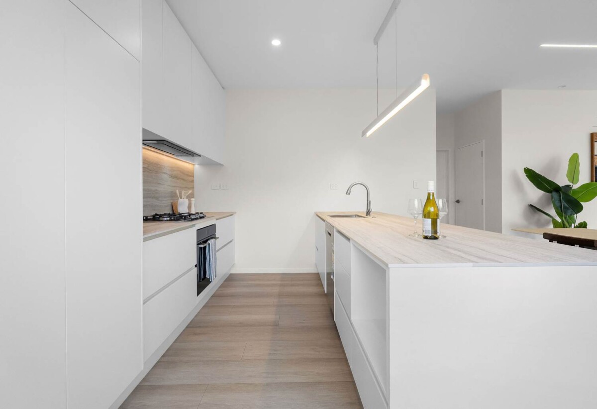 Rangi school Zone, Walks to schools, sea views, Brandnew standalone 4 beds home, Close to Browns Bay Village, beach, Albany Mall, 1/129 Arran Road, Browns Bay, Auckland