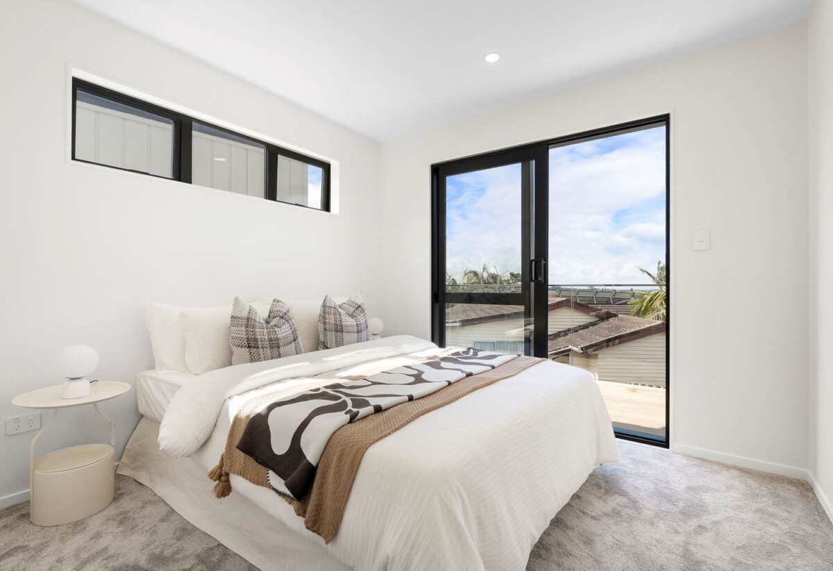 Rangi school Zone, Walks to schools, sea views, Brandnew standalone 4 beds home, Close to Browns Bay Village, beach, Albany Mall, 1/129 Arran Road, Browns Bay, Auckland