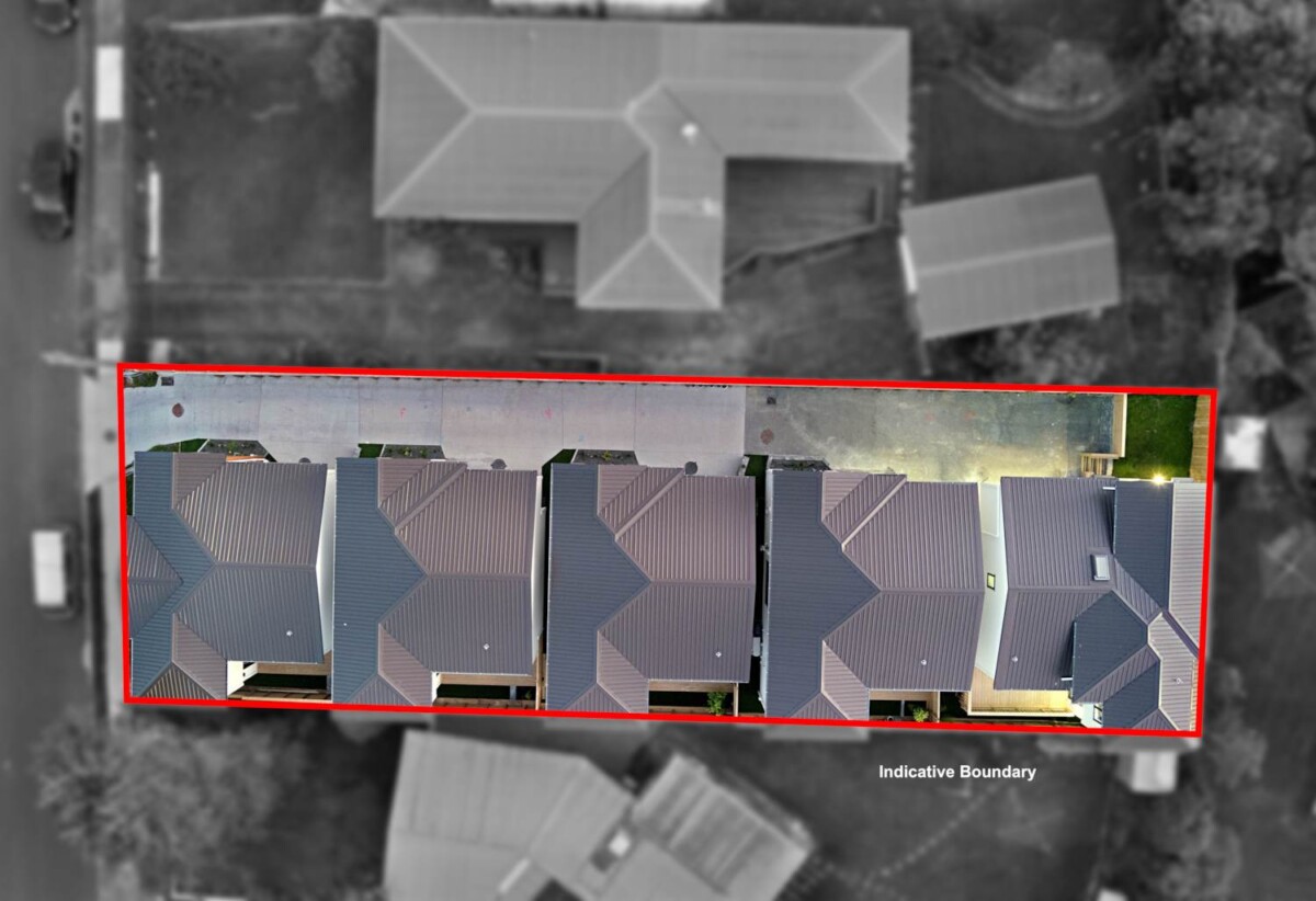 Brandnew 4 beds home, close to Lynn Mall Shopping Centre, Lot 5/8 Mason Street, New Lynn, Auckland