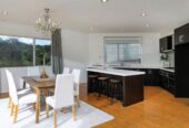 Greenhithe & Albany schools zone, next to Reserve, Brick and tile 4 beds house on 673m² section, 6 Mural Place, Greenhithe, Auckland