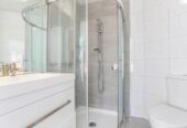 Brick 3 beds house on 514m² section, 8A Sherrif Place, Randwick Park, Auckland
