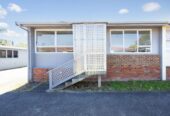 Fully renovated, Brick 3 beds home, steps from Sylvia Park Mall, 2/5 Aranui Road, Mt Wellington, Auckland