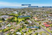 5 beds house on 688m² section, with RC for 5 standalone homes, EPA on the way, 7 Kingussie Place, Highland Park, Auckland
