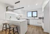 Highly motivated owner, 4 large beds home with 2 ensuites, minutes to Sylvia Park Mall, 4/600 Mt Wellington Highway, Mt Wellington, Auckland