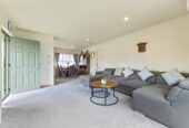 Brick 3 beds house on 484m² section, minutes from Lynn Mall, 73A Rimu Street, New Lynn, Auckland
