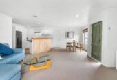 Once in 12 years, Brick 3 beds house on 1/2 share of 808 m² section, next a Reserve, 6B Nerissa Place, Randwick Park, Auckland