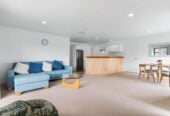 Once in 12 years, Brick 3 beds house on 1/2 share of 808 m² section, next a Reserve, 6B Nerissa Place, Randwick Park, Auckland