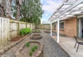 Once in 12 years, Brick 3 beds house on 1/2 share of 808 m² section, next a Reserve, 6B Nerissa Place, Randwick Park, Auckland