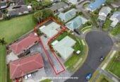 Once in 12 years, Brick 3 beds house on 1/2 share of 808 m² section, next a Reserve, 6B Nerissa Place, Randwick Park, Auckland
