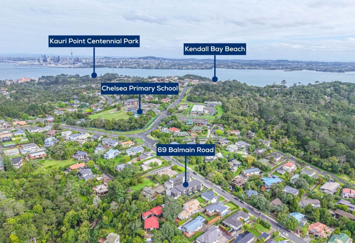 Zoned for Chelsea School, brandnew freehold 3 beds + study, 3.5 baths home, 1/69 Balmain Road, Birkenhead, Auckland