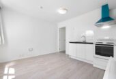 Renovated affordable 2 beds home, Walks to Reserve , Pak N Save, 4/2 Waitati Place, New Windsor, Auckland