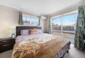 Brick 3 beds house, Opposite Cosgrave School, 9A Cosgrave Road, Papakura, Auckland