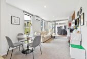 Albany school zone, 3 beds home, moments from Albany Mall, 82 Makamaka Lane, Albany, Auckland