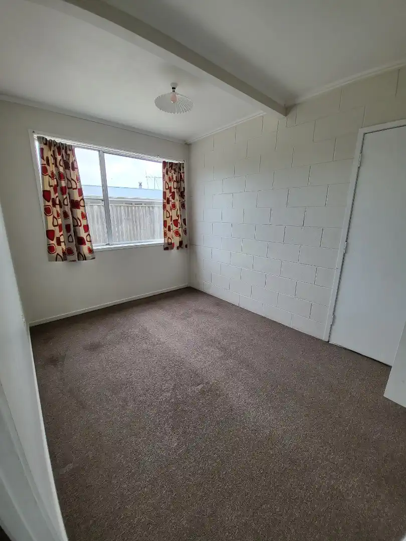 For rent, 2 beds 1 bath unit, Available from 29th November, 200B Bucklands Beach Road, Bucklands Beach, Auckland