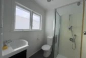 For rent, 3 beds 2 baths house, Available now, 104 Beaumont Way Extension, Manurewa, Auckland
