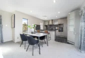 Avondale College zone, Brick & Tile 3 beds house on 367m² section, 134B Avondale Road, Avondale, Auckland