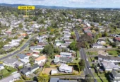 3 beds house on 675m² section, Walk to Green Bay Schools, 90 Lantana Road, Green Bay, Auckland