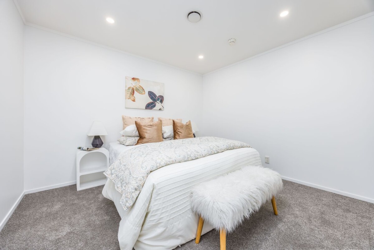 Freehold 92m² 2 beds 2 baths apartment, 604/47 Hobson Street, Auckland Central, Auckland